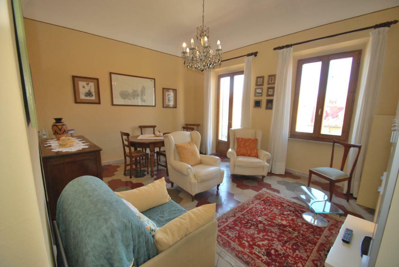 Casa Lidia - Centrale Con Balcone Vista Mare E Aria Condizionata Capoliveri  Exterior foto